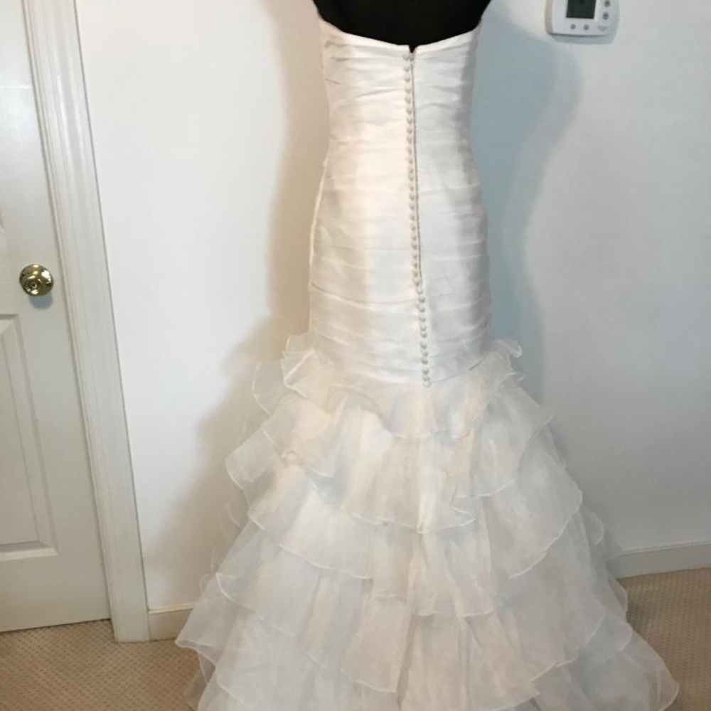 BRIDAL - Picture 5 of 6